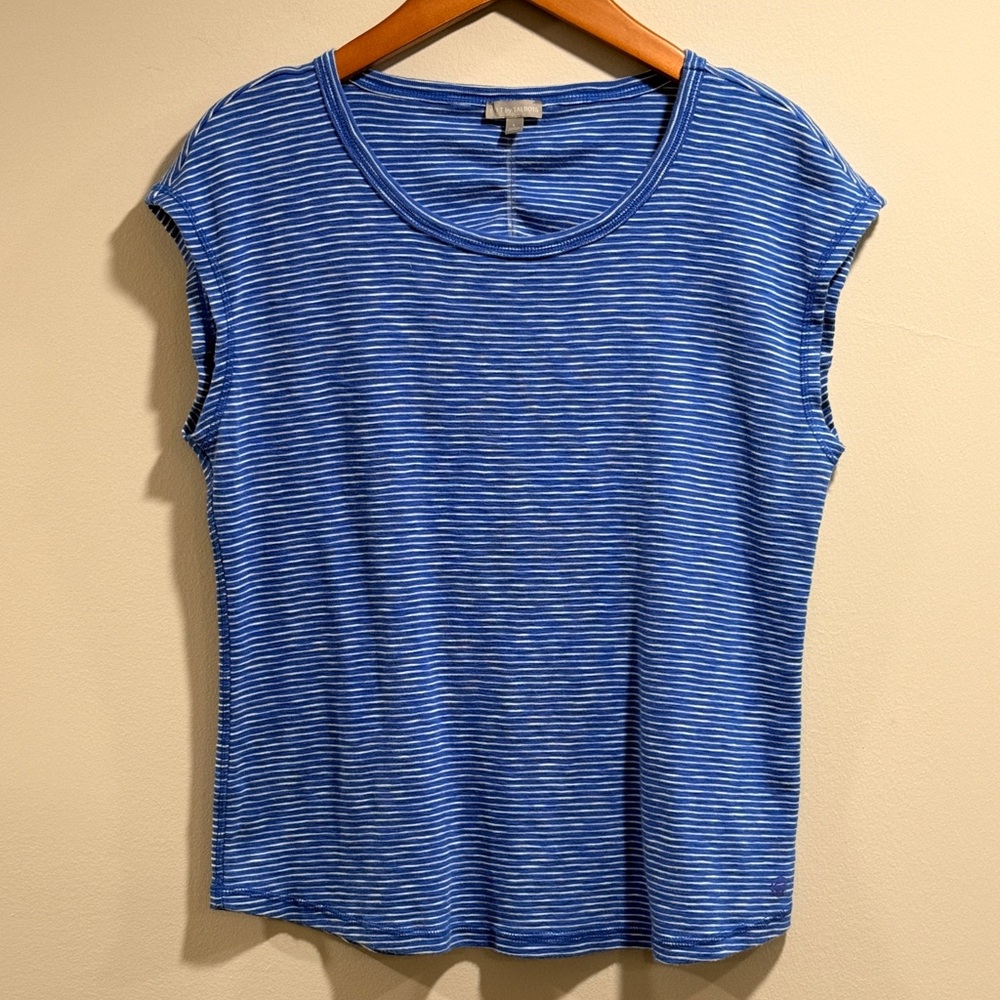 Talbots Women’s Blue and White Striped Short Sleeve Top with Back Keyhole Size L